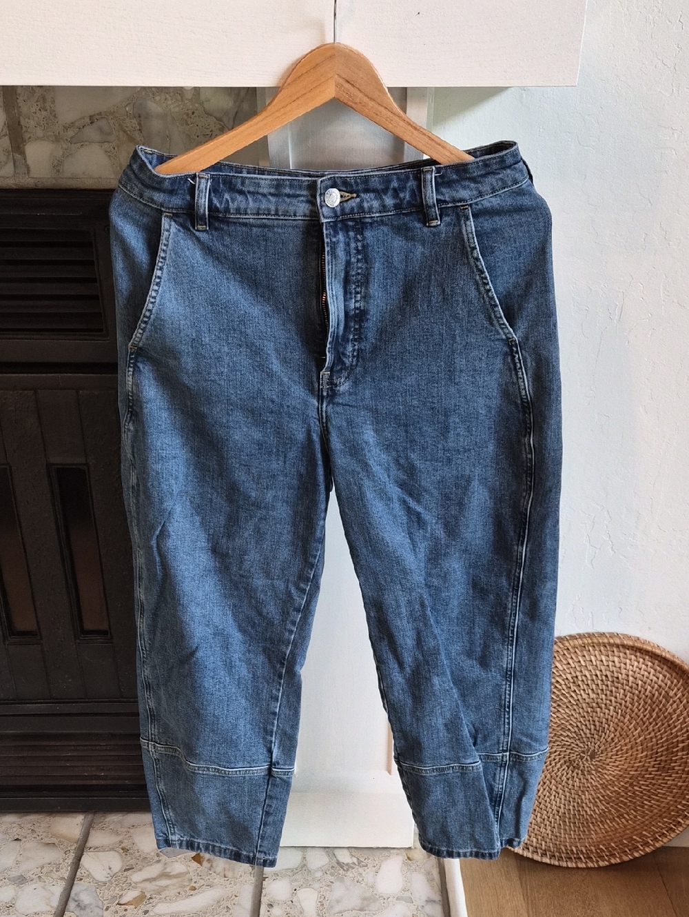 Everlane Medium Blue Barrel Denim Jeans, 30